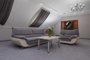 Отель Черкассы Палац. Стандарт 6-местный трехкомнатный 10