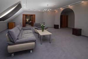 Отель Черкассы Палац. Стандарт 6-местный трехкомнатный 4