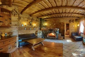 Гостиный двор на хуторе Крещатик 28