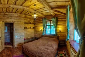 Частная усадьба Гостиный двор на хуторе Крещатик. Коттедж 4-местный с 2 спальнями 12